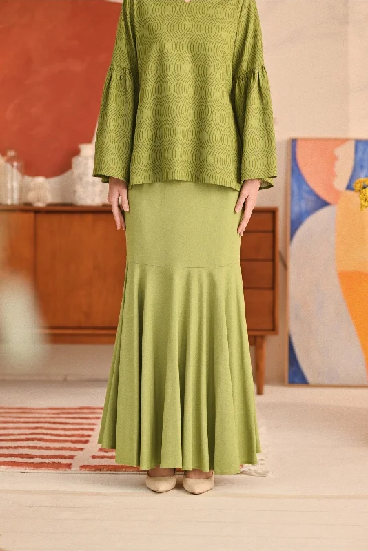 The Titi Women Modern Kurung Skirt - Lawn Green lightweight skirt design