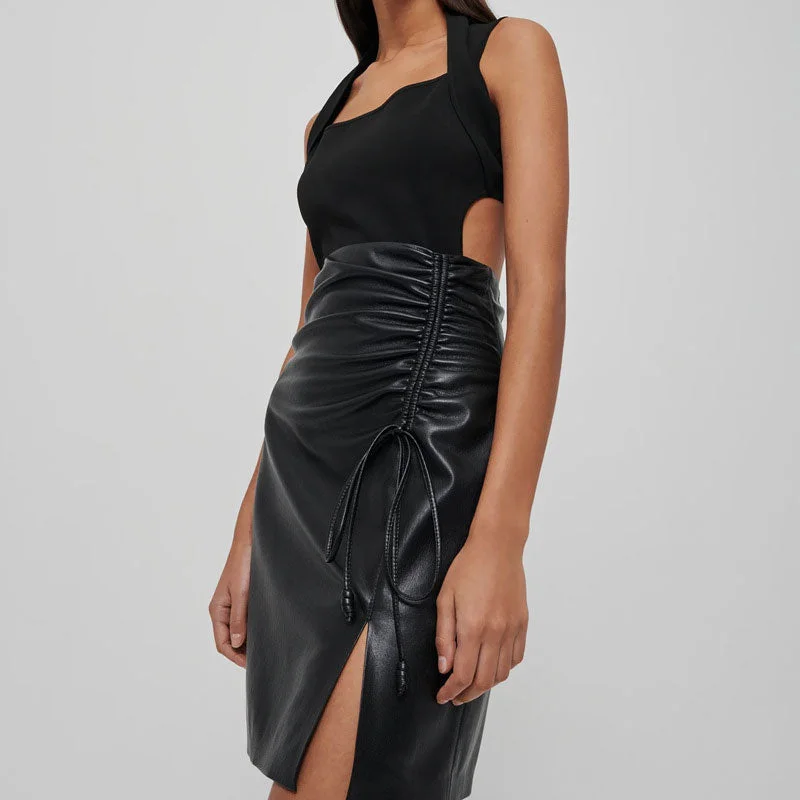 Sexy Drawstring Ruched Side Slit Faux Leather Mini Bodycon Skirt - Black tiered skirt playful Sexy Drawstring Ruched Side Slit Faux Leather Mini Bodycon Skirt - Black tiered skirt playful