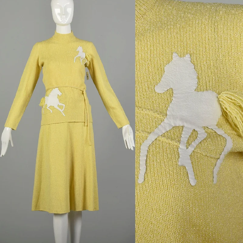 Small 1970s Novelty Horse Knit Outfit Long Sleeve Yellow Top Skirt Separates velvet skirt rich Small 1970s Novelty Horse Knit Outfit Long Sleeve Yellow Top Skirt Separates velvet skirt rich