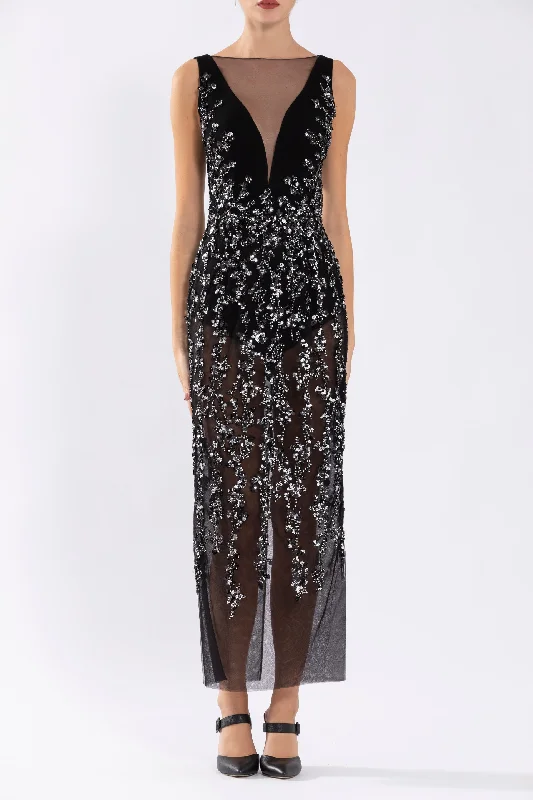 Tulle, straight fit dress with sequin beading